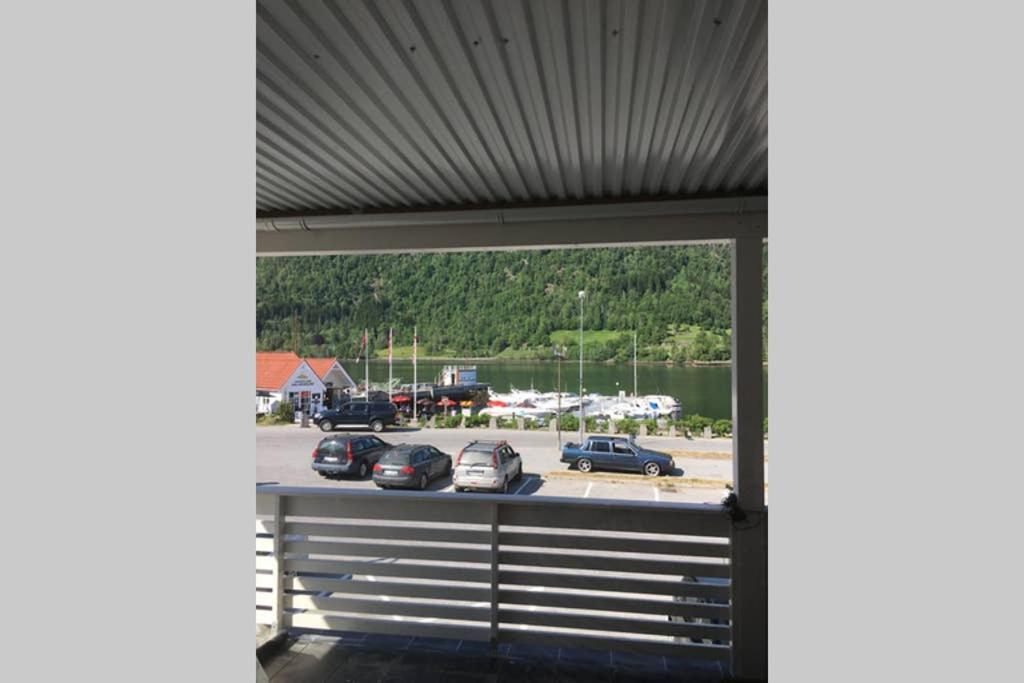 Balestrand Fjordapartments Holmen 19A Exterior photo