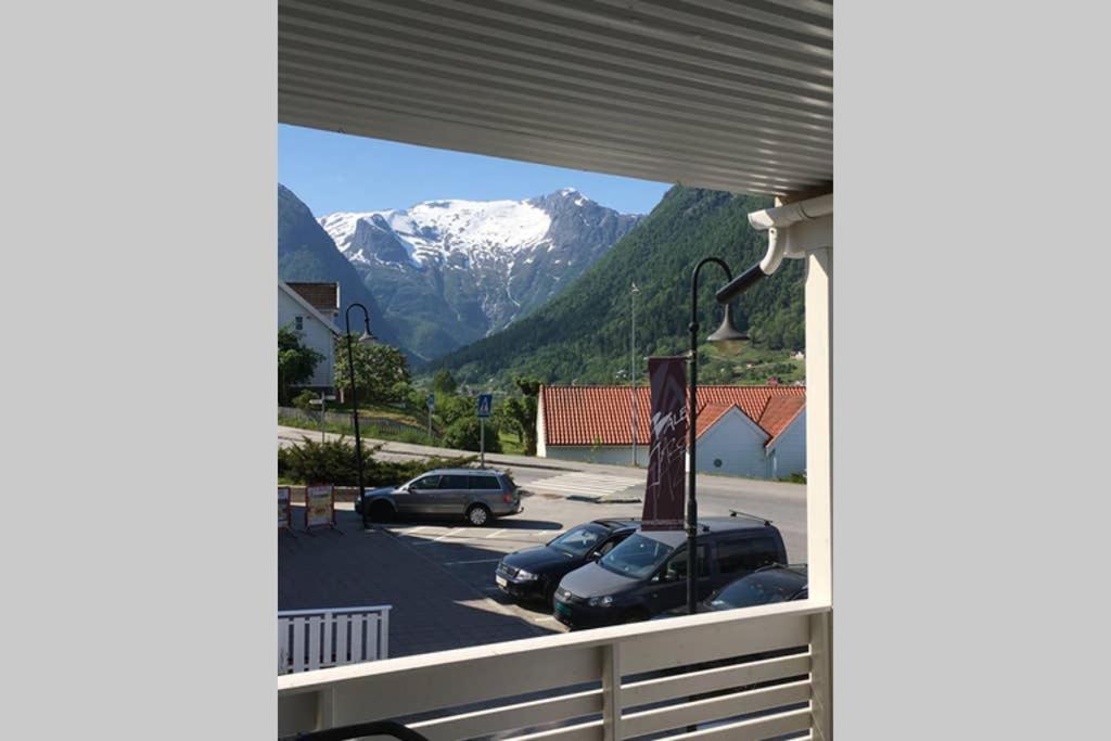 Balestrand Fjordapartments Holmen 19A Exterior photo