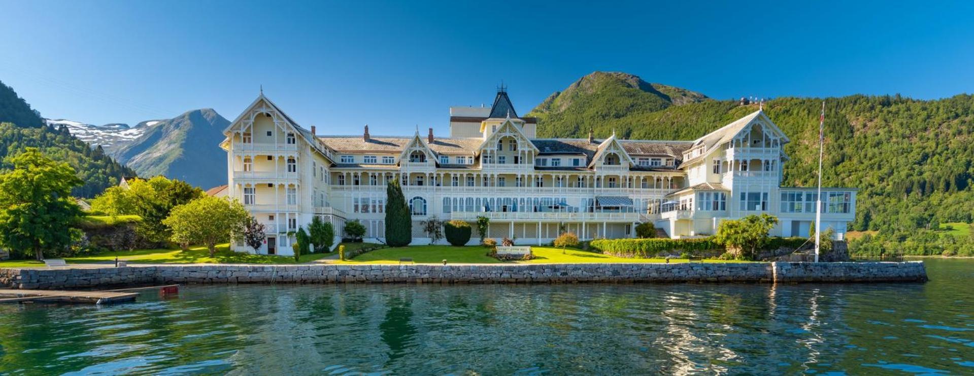 Balestrand Fjordapartments Holmen 19A Exterior photo